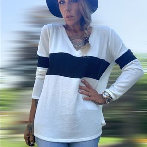FANTASTIC Fawn white w/black stripe oversized boyfriend summer sweater